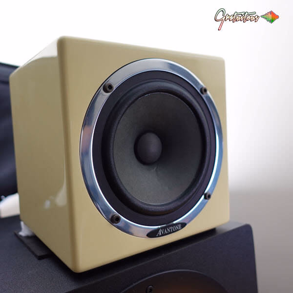 Avantone Mixcube (Active Powered Speaker)
